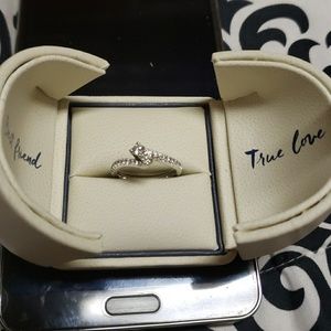 Ever us 1/2ct two stone Diamond ring